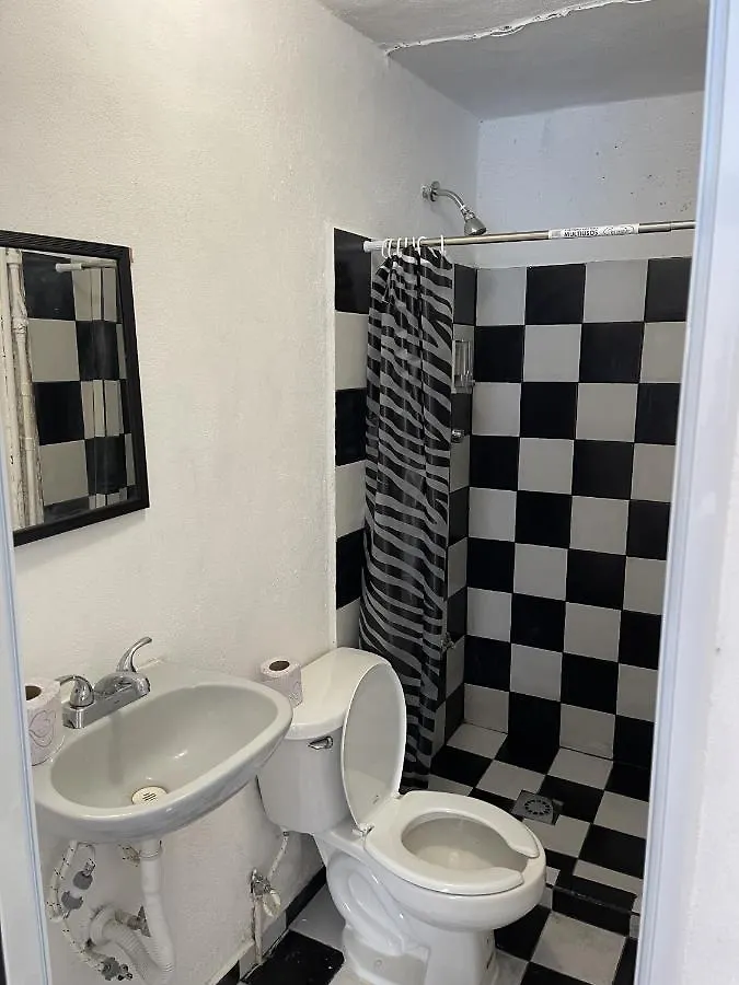 Homestay Casa Nova 7 Private Bathroom And Room 2 Beds Cancun Mexico