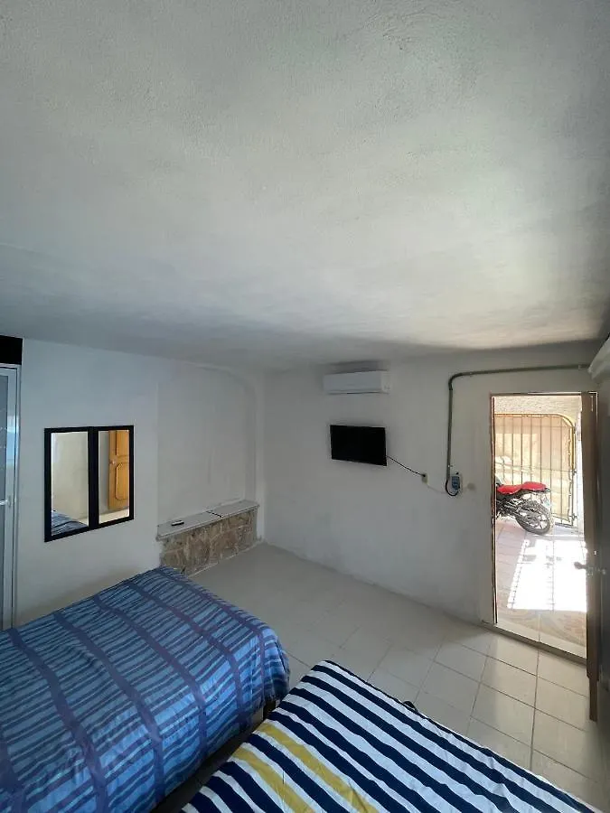 Casa Nova 7 Private Bathroom And Room 2 Beds Cancun 0*,